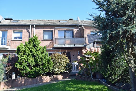 Gepflegtes Reihenmittelhaus mit schönem Garten und Garage in ruhiger Lage von Nettetal-Hinsbeck